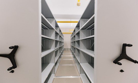 Мобильные стеллажи без фальшпола