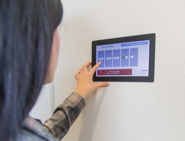 Мобильные стеллажи с сенсорным управлением